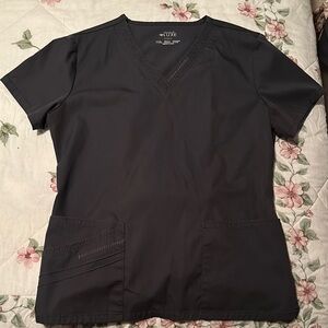 Fitted Pewter Scrub Top with Crew Neck and Short Sleeves